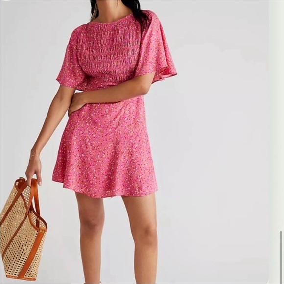 FREE PEOPLE Florence Ditzy Floral Flutter Sleeve Smocked Pink Mini Dress S - Picture 1 of 16
